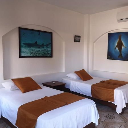 Hostal Sandrita Puerto Villamil Eksteriør billede