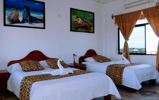 Hostal Sandrita Puerto Villamil Eksteriør billede